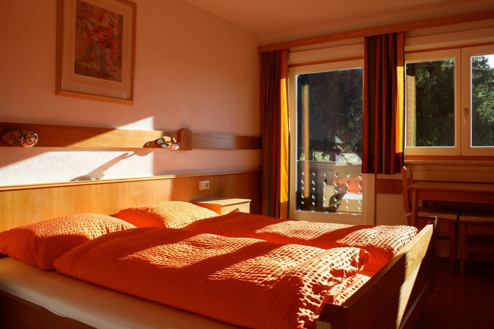 Pension Haus Maria Ramsau am Dachstein Exterior photo